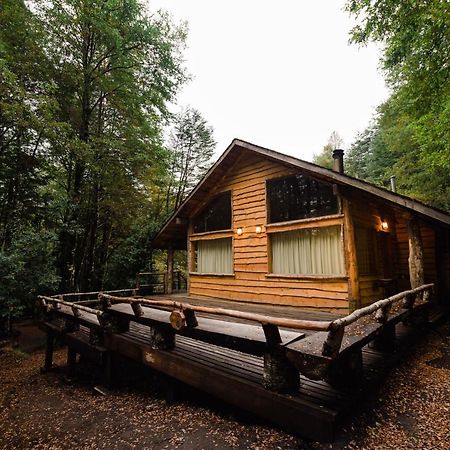 Huilo Huilo Cabanas Del Bosque Puerto Fuy Luaran gambar